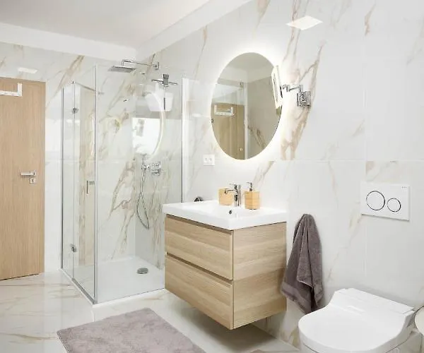 By The Golf Course Appartement